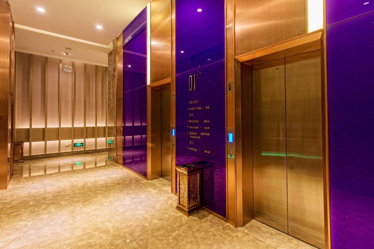Lavande Hotels Qingyuan Light Railway Station Qingyuan Avenue Εξωτερικό φωτογραφία